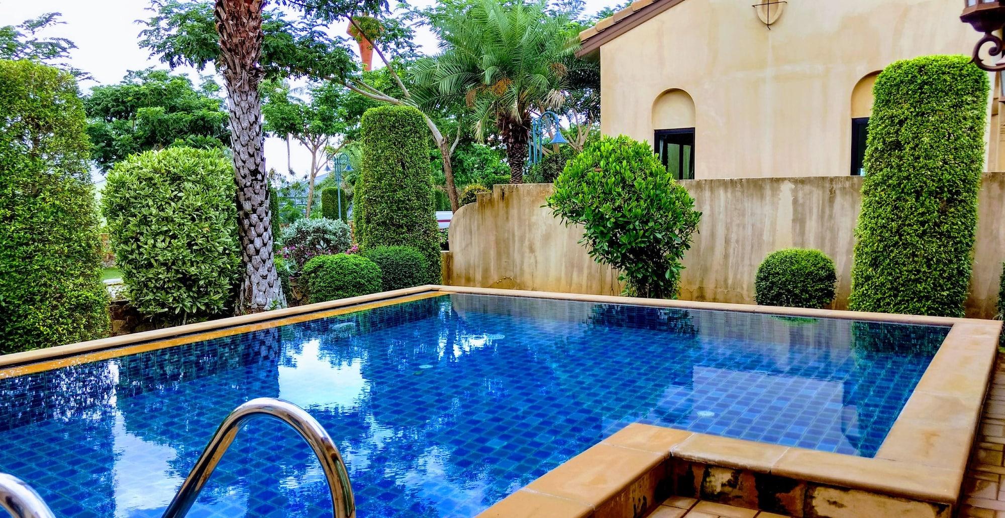 Chivani Pattaya Ngoại thất bức ảnh