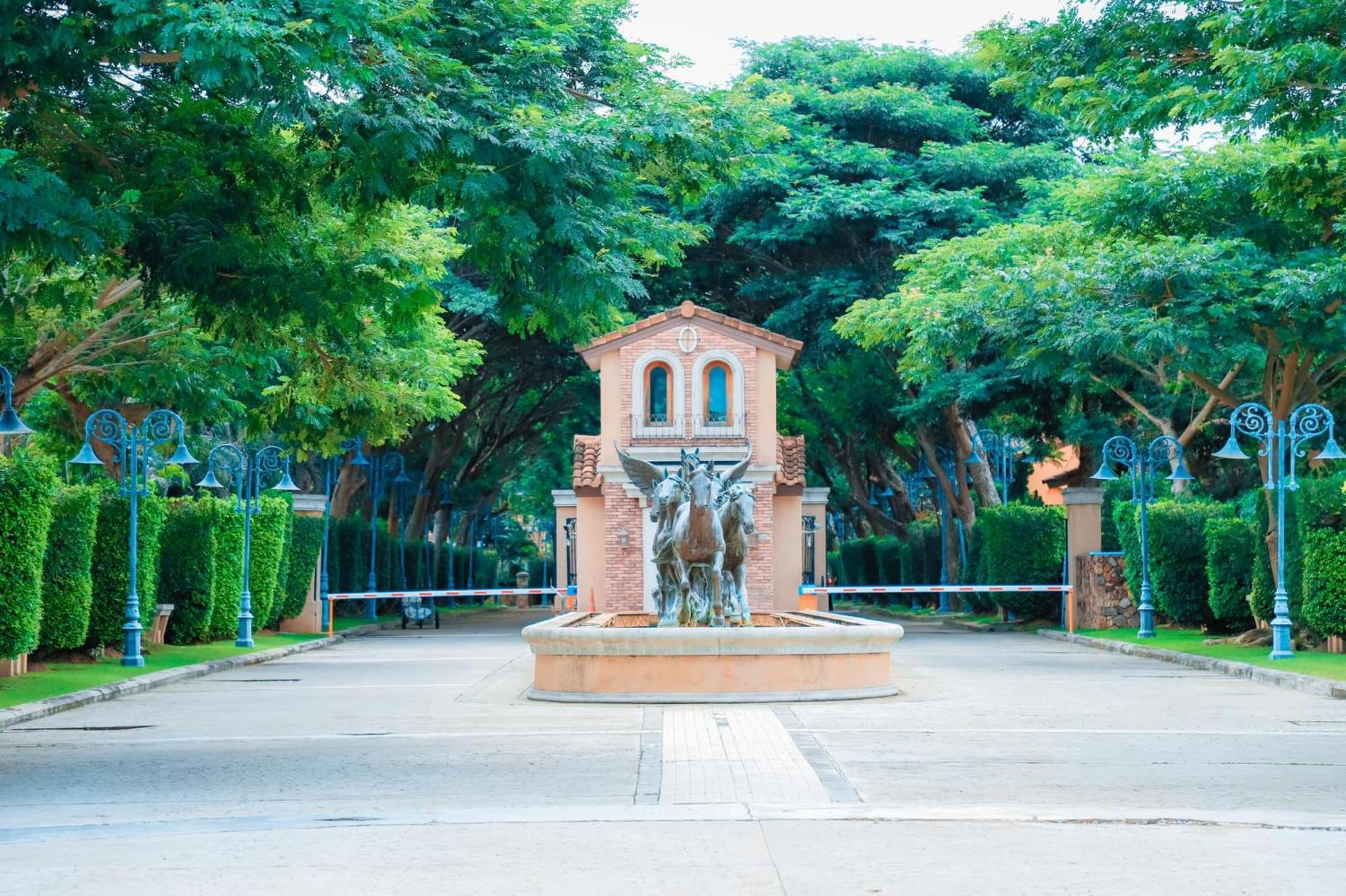 Chivani Pattaya Ngoại thất bức ảnh